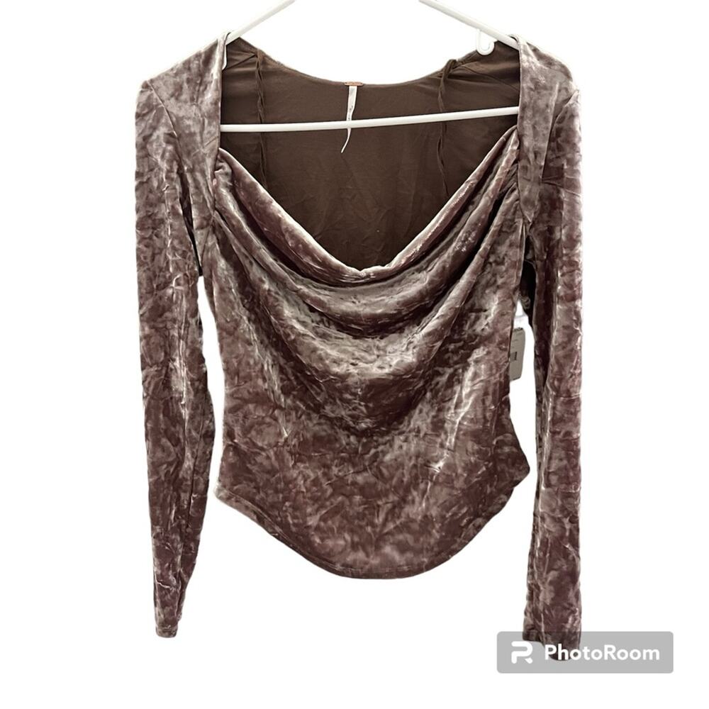 Free People Women’s Velvet Top Shirt Long Sleeve size XS Color Taupe Stone